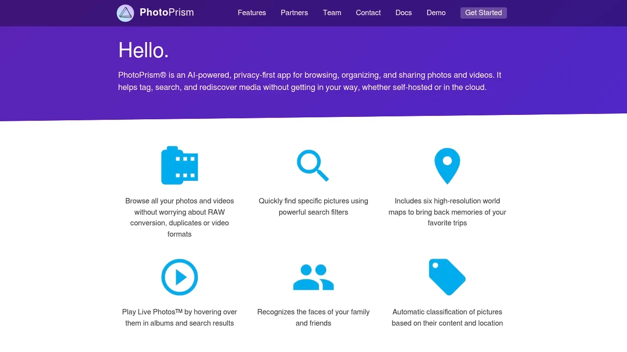 Screenshot of PhotoPrism website