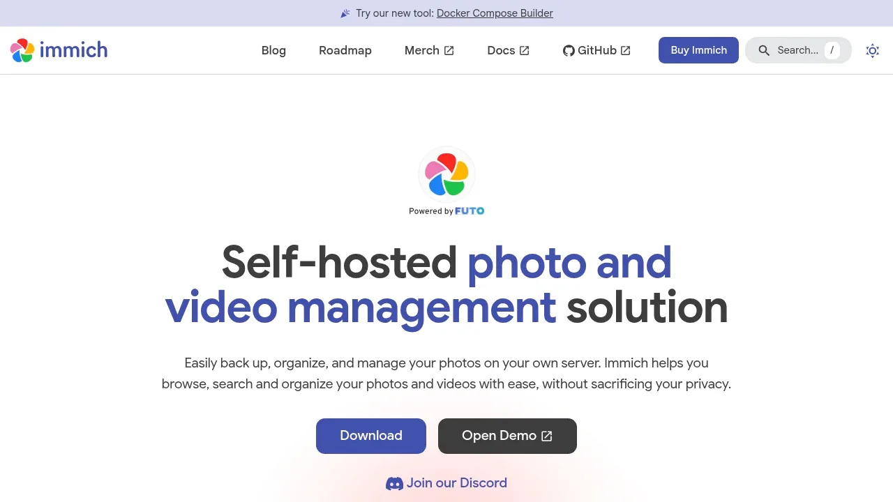 Screenshot of Immich website